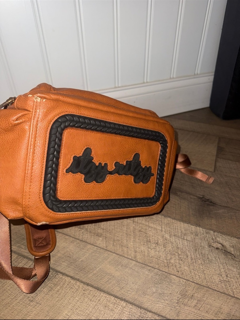 Itzy Ritzy Diaper Bag - Picture 11 of 12